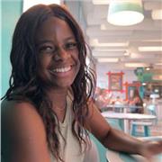 Je suis originaire d’Ouganda je parle donc  l’Anglais couramment